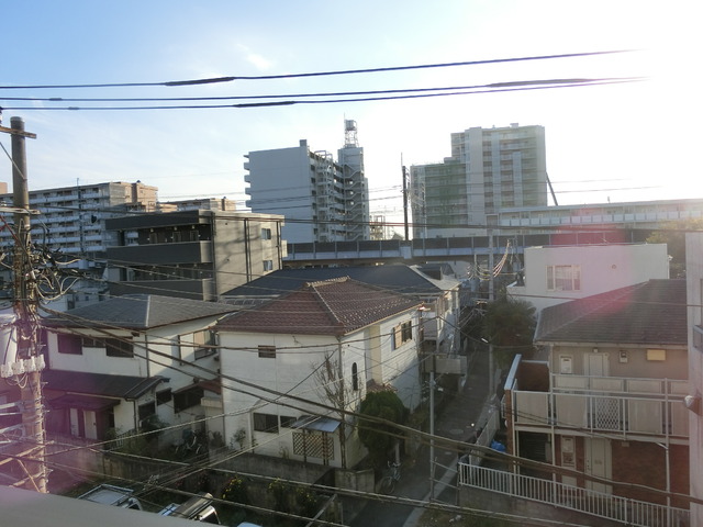 眺望　見晴らし良好・・　南側殻の採光で１日中ポカポカ。