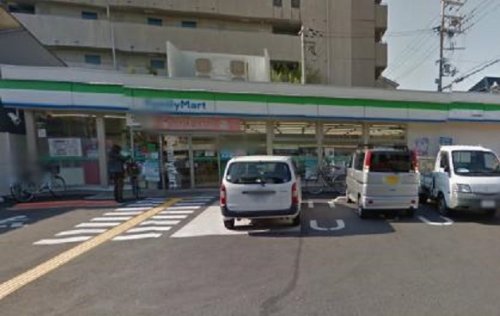 コンビニ　ファミリーマート小路駅東店（コンビニ）まで802m