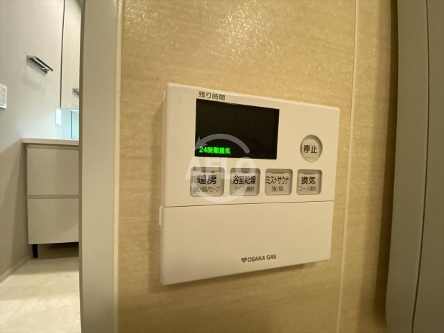その他　クレヴィアタワー大阪本町　浴室乾燥機