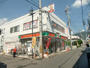 コンビニ　サンクス 高安駅前店（コンビニ）まで15m