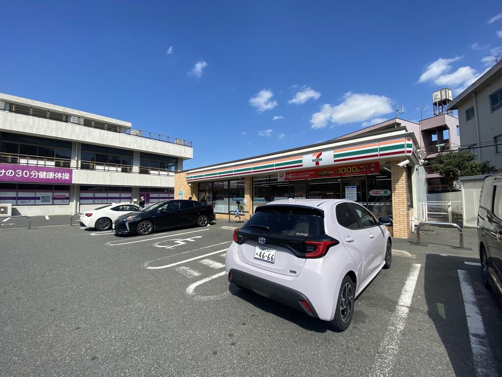コンビニ　セブンイレブン門司大里戸ノ上1丁目店（コンビニ）まで536m