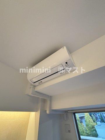 その他設備　※偶数階は茶系のお部屋です。