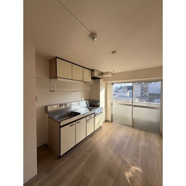 キッチン　※別室の参考写真の為、現況優先です。