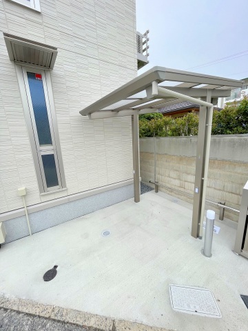 コンビニ　セブンイレブン広島船越南3丁目店（コンビニ）まで215m