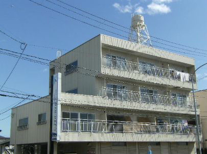 仙台市太白区八本松のマンションの建物外観
