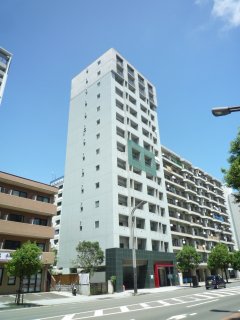 仙台市青葉区昭和町のマンションの建物外観