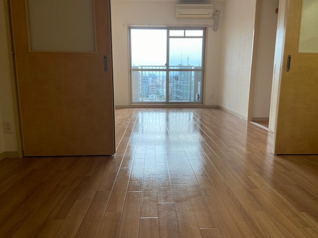 居室・リビング　トイレ