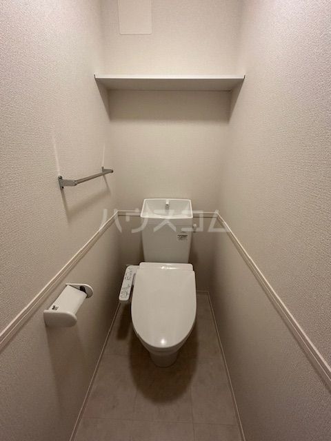 【南アルプス市古市場のアパートのトイレ】