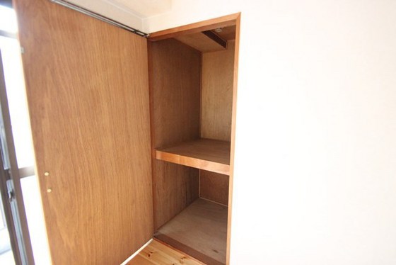 収納　※別号室の写真です。