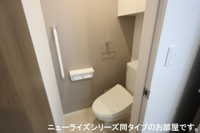 【バンブー　ニン　Ａのトイレ】