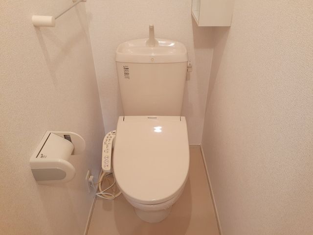 【常総市豊田のアパートのトイレ】