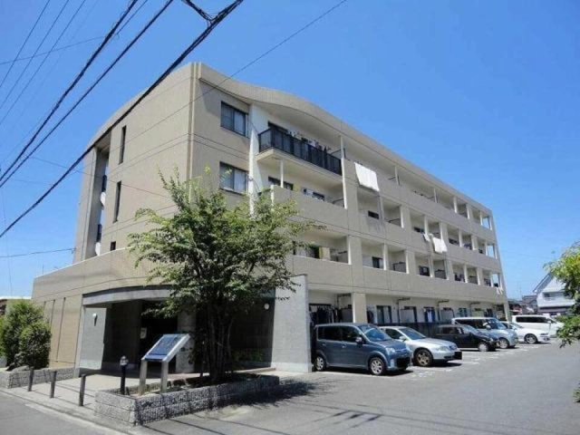 松山市保免西のマンションの建物外観