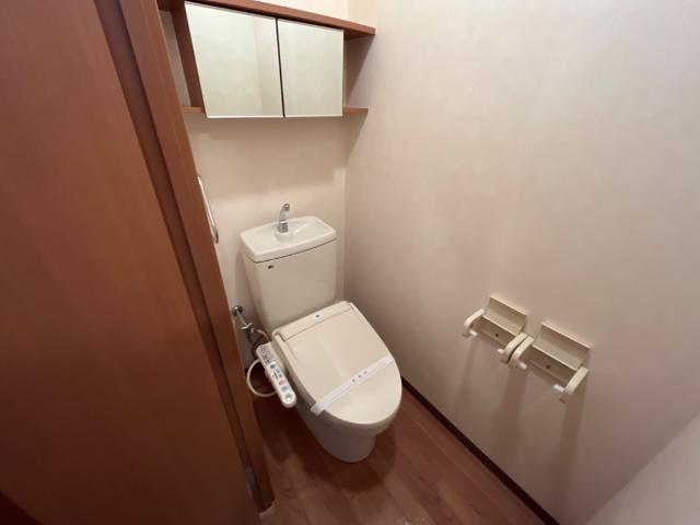 トイレ　シャワー付トイレ