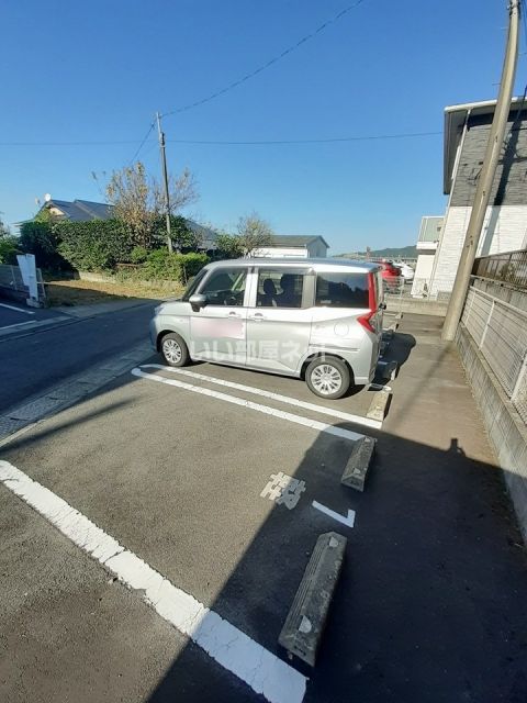 【Ｉ・Ｔ　Ｂｒｉｌｌｅｒ　Ａの駐車場】