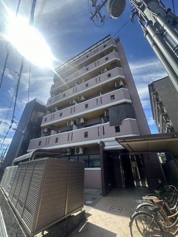 大阪市西成区天下茶屋のマンションの建物外観