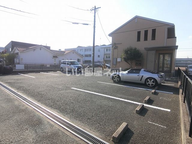 【ＳｕｎｒｉｓｅIIIの駐車場】