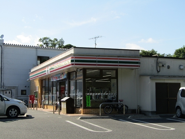 コンビニ　セブンイレブン茂原木崎店（コンビニ）まで800m