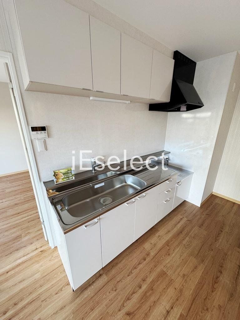 キッチン　作業スペースが広く取れますね♪