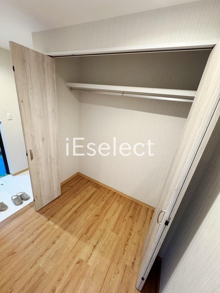 収納　洋服もかけられるクローゼット♪