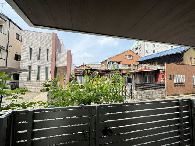 眺望　前面の圧迫感もありません