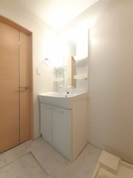 洗面設備　洗濯機置場