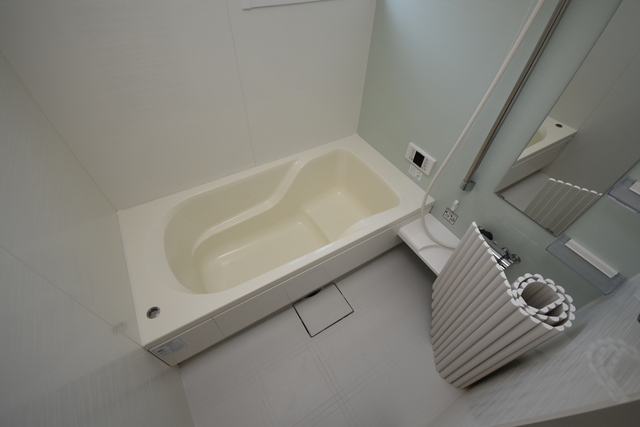 バス・シャワールーム　風呂