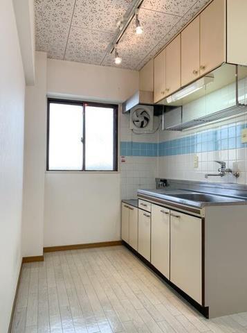 キッチン　他室参照