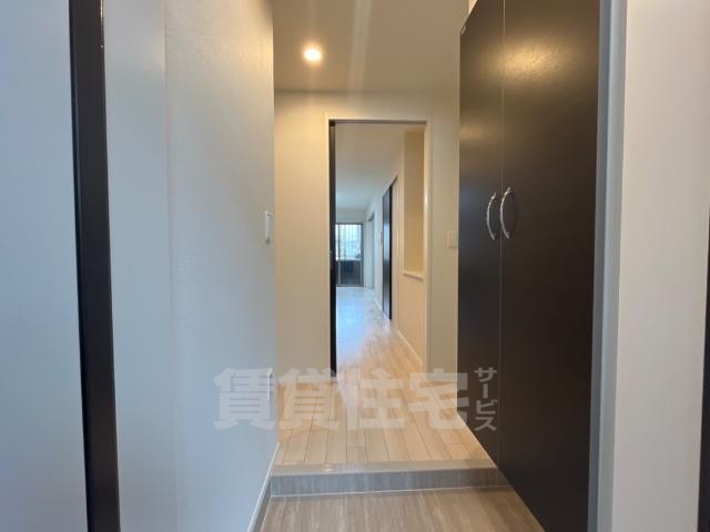 玄関　玄関（イメージ）