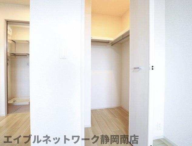 収納　大きなスペースがあり、収納には困りません