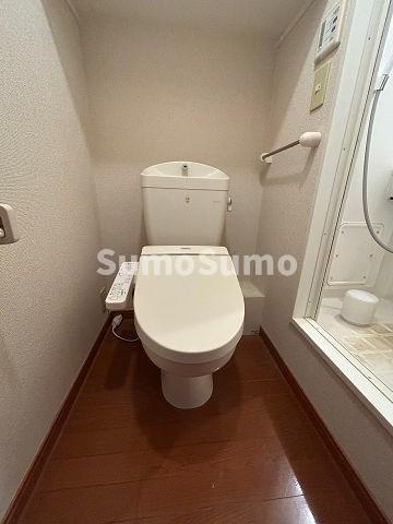 トイレ　トイレもきれいです