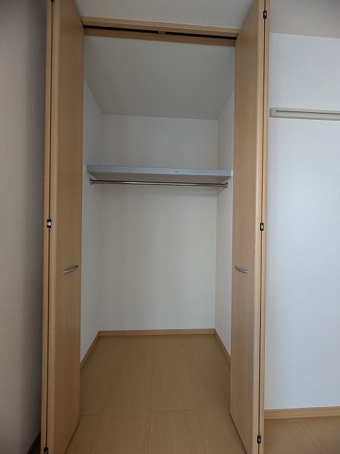 収納　同物件別号室の写真