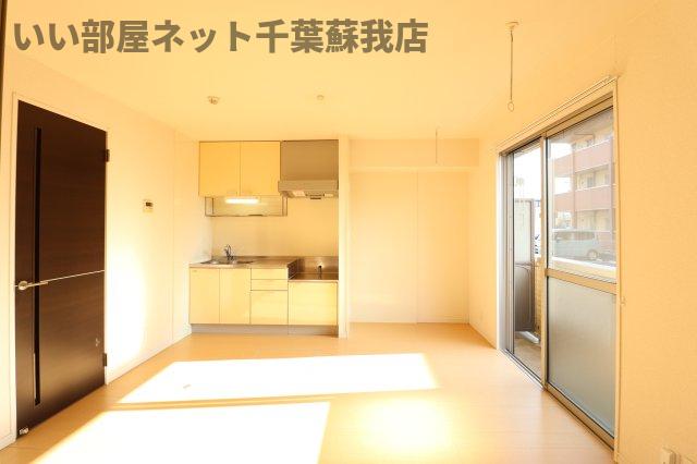 居室・リビング　ゆったり過ごせるリビングです