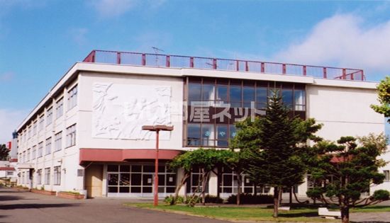 小学校　あやめ野小学校（小学校）まで436m