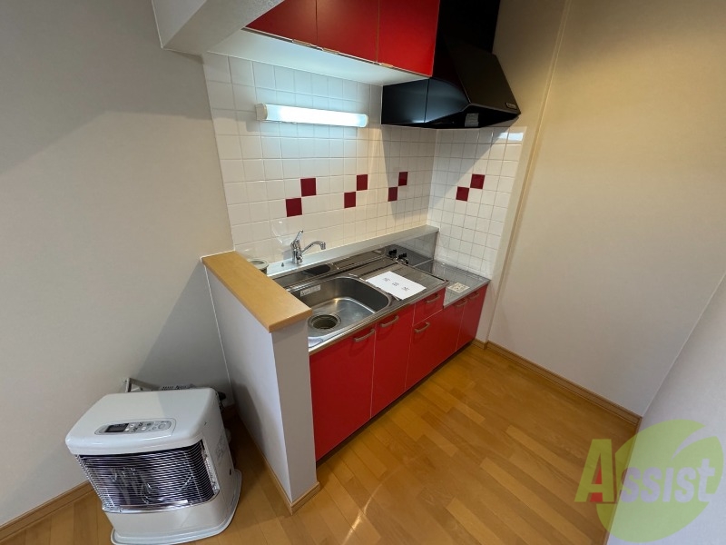 キッチン　キッチンはスペースも広々していて使いやすそうですよ！