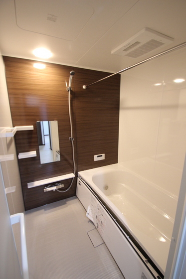 バス・シャワールーム　※別号室の写真です