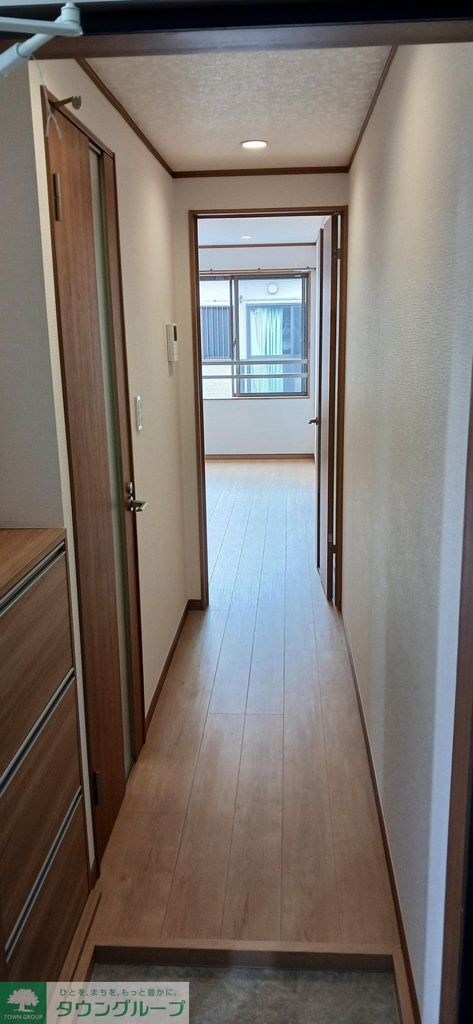 玄関　エントランス