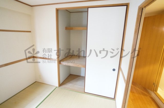 収納　参考、同建物・反転間取りの号室