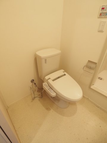 トイレ　バストイレ別で快適度アップ！