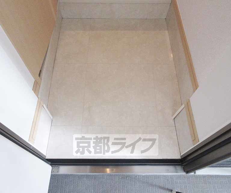 玄関　まとまった玄関です