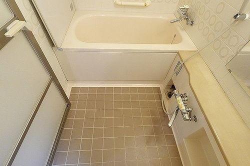 バス・シャワールーム