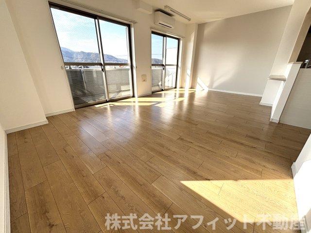 居室・リビング　LDK16.7帖