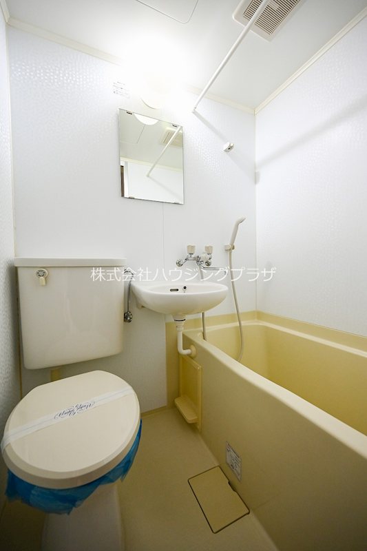 バス・シャワールーム　バスルーム