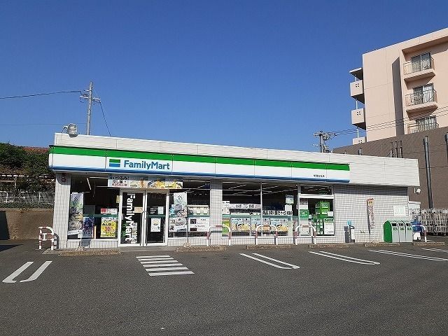 コンビニ　ファミリーマート常滑古社店（コンビニ）まで500m