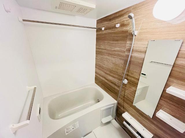 バス・シャワールーム　ユニットバス