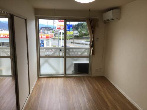 居室・リビング　洋室１