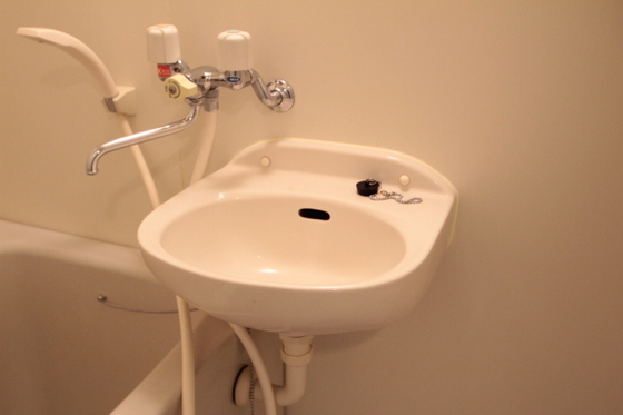 洗面設備　※別部屋の写真です