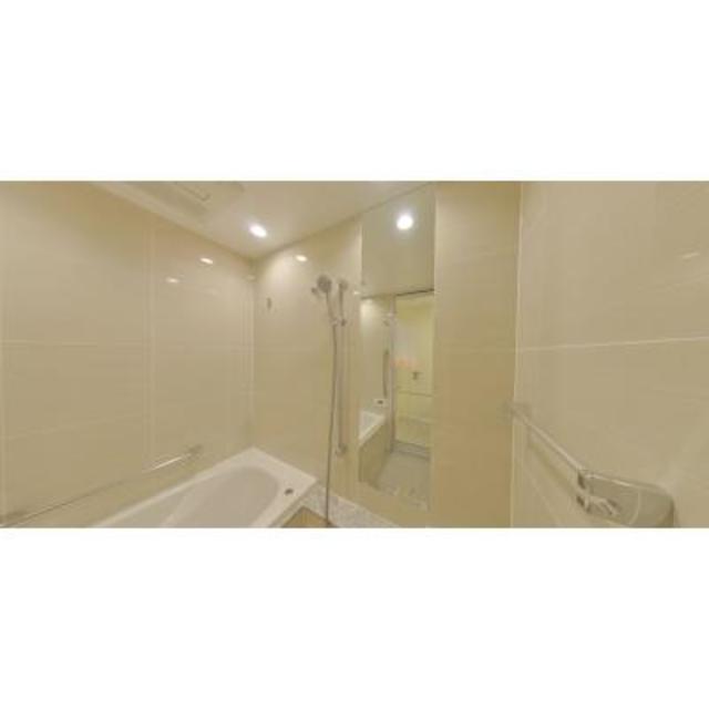 バス・シャワールーム　※写真は同タイプ住戸です。