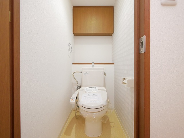 トイレ　人気のウォシュレットが設置されています！！