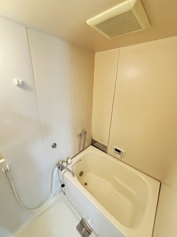 バス・シャワールーム　☆バス・トイレ別☆