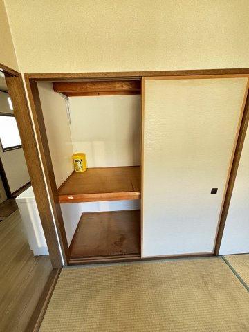 収納　☆4.5帖和室の押入☆
